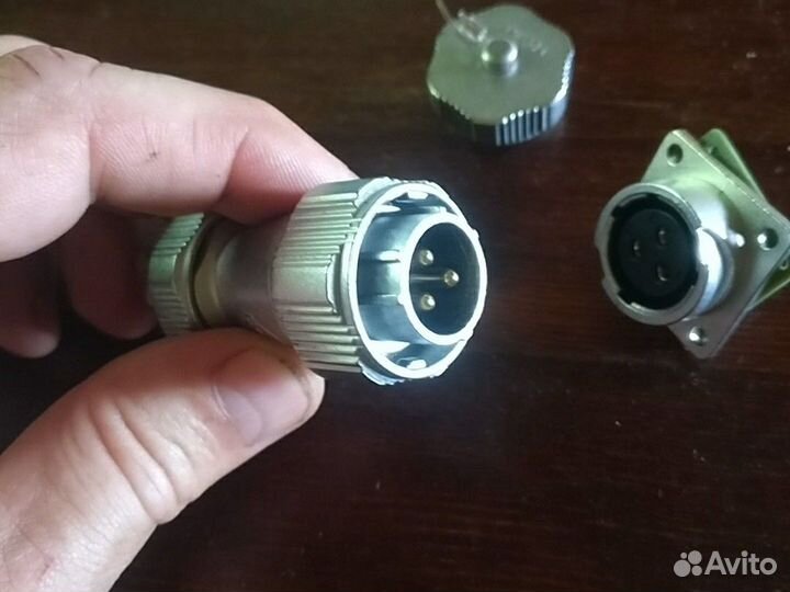 Разъём герметичный. Силовой