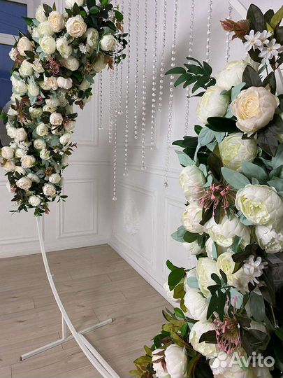 Свадебная арка. Свадебная фотозона