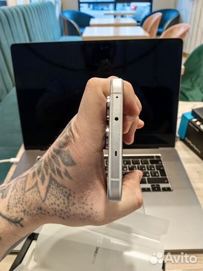 OnePlus Nord 4, 8/256 ГБ