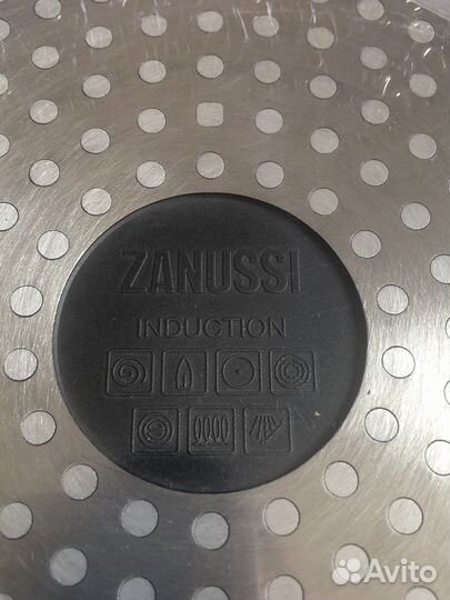 Zanussi новая сковородка /вок 28