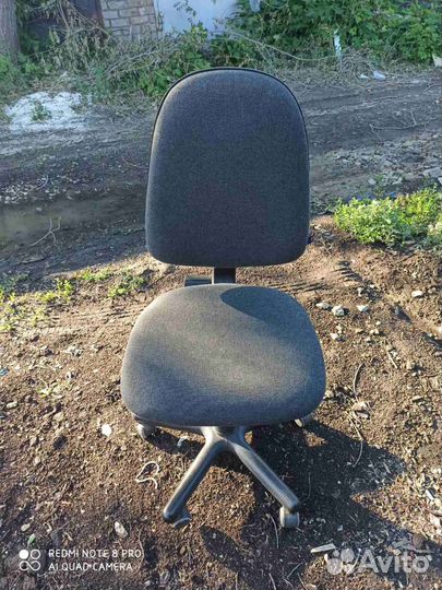 Компьютерное кресло