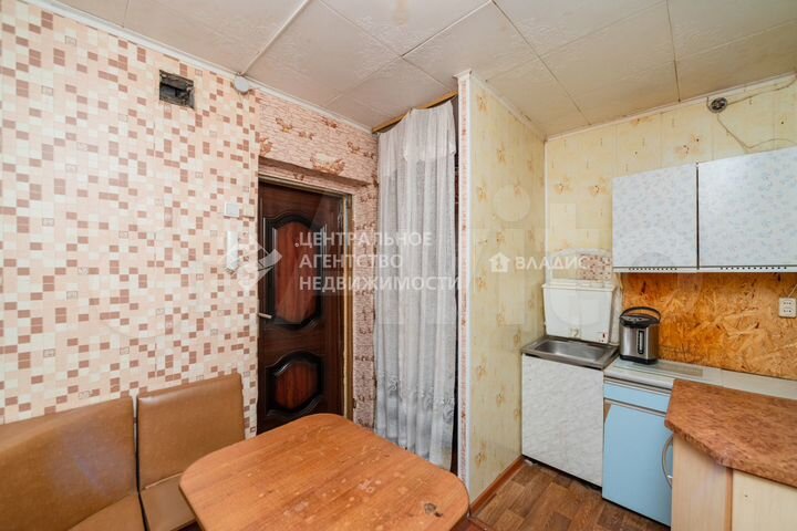 Комната 17,4 м² в > 9-к., 3/5 эт.