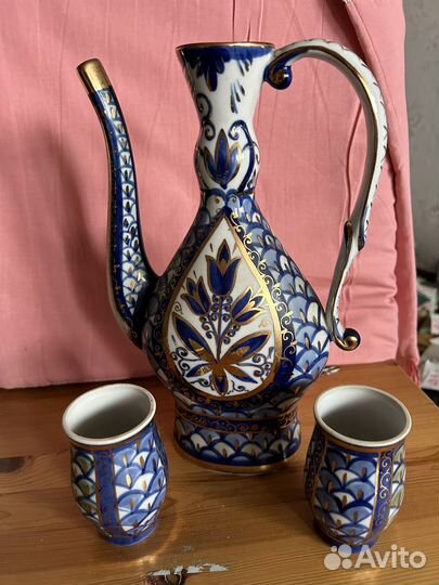 Сувениры кувшин и вазочка
