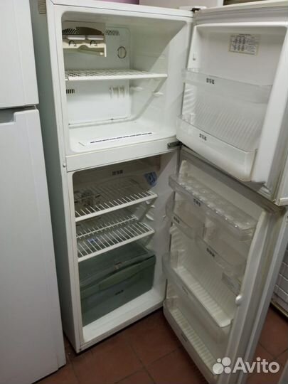 Холодильник Самсунг ноуфрост