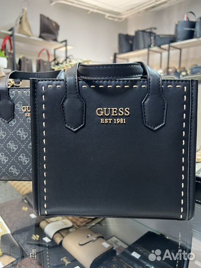 Сумка денская guess