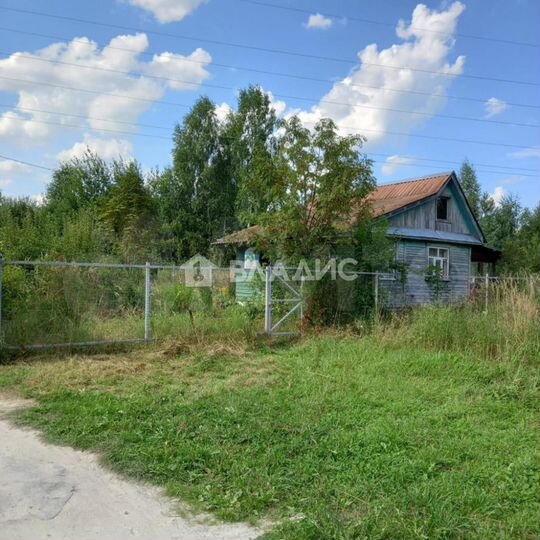 Дача 30 м² на участке 6 сот.