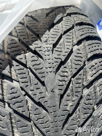 Nokian Tyres Hakkapeliitta R3 215/55 R17