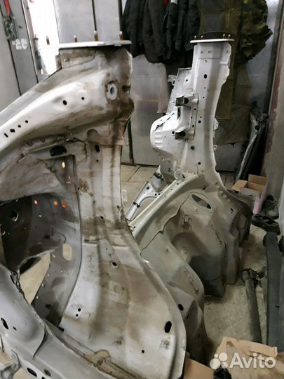 На Форд мондео 2012г.в лонжероны передние