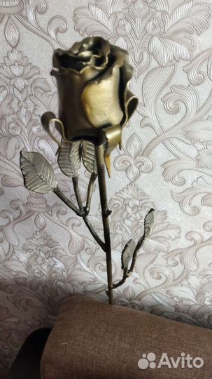 Роза металлическая