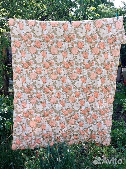 Одеяло одно спальное120 на 190см