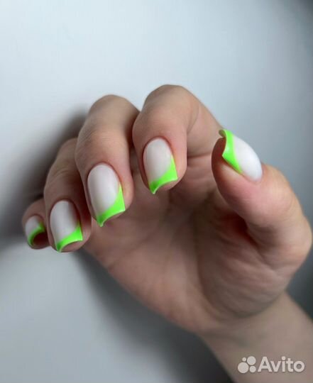 Наращивание ногтей