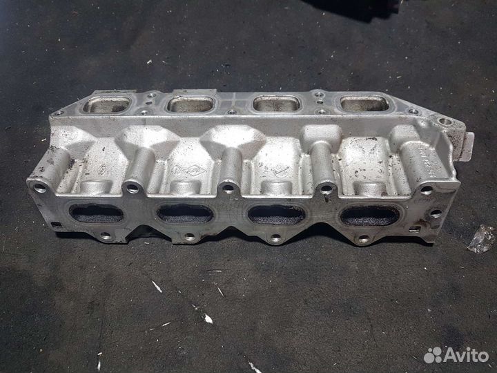 Коллектор впускной Renault Megane 2 1.6