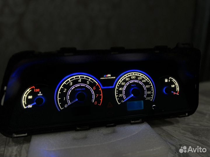 Щиток приборов ваз 2110, 2114, Нива