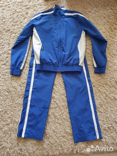 Спортивный костюм arena