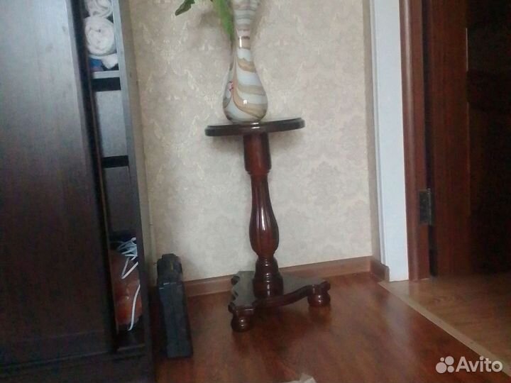 Подставка для цветов напольная