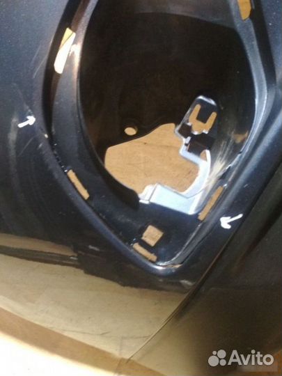 Бампер передний Toyota