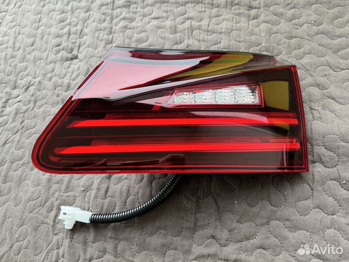 Правый фонарь vland на Lexus IS250 / IS350 / IS-F