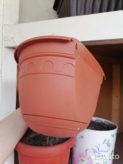 Кашпо горшок для цветов