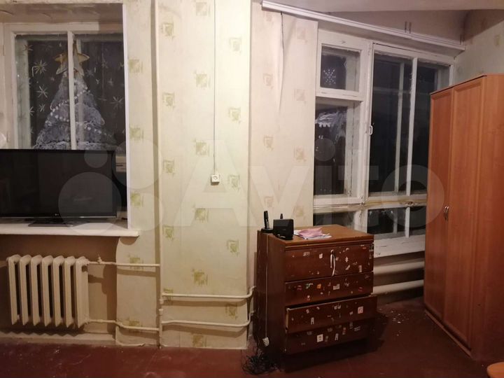 Комната 32 м² в 2-к., 2/2 эт.