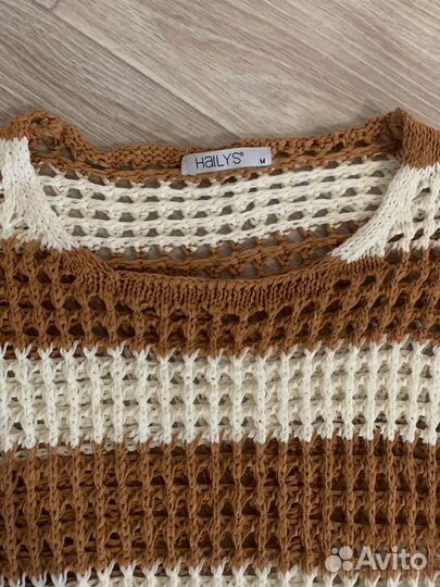 Свитер женский
