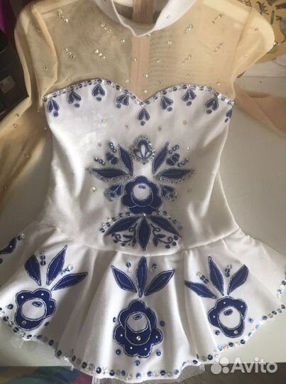 Платье (костюм) для фигурного катания