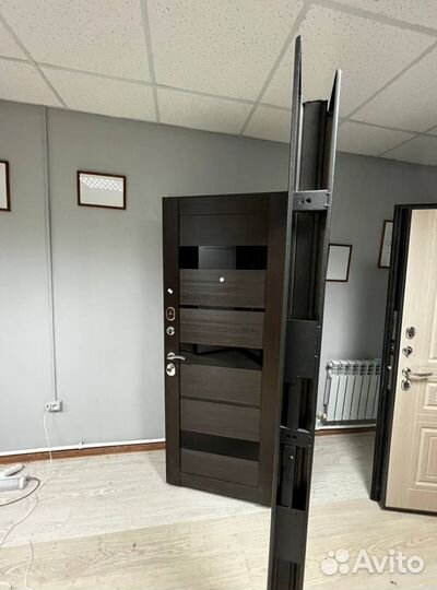 Тёплаякачественнаятолстая дверь входная с доставко