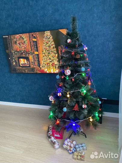 Елка искусственная(сосна с шишками)