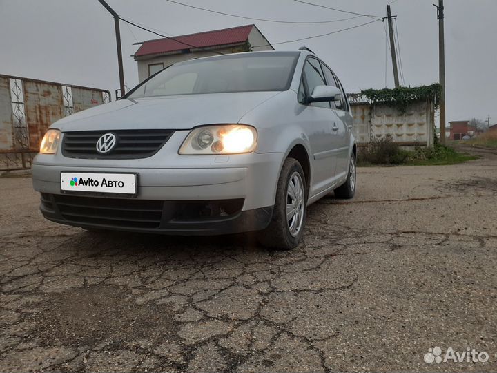 Volkswagen Touran 1.9 AMT, 2004, 350 753 км