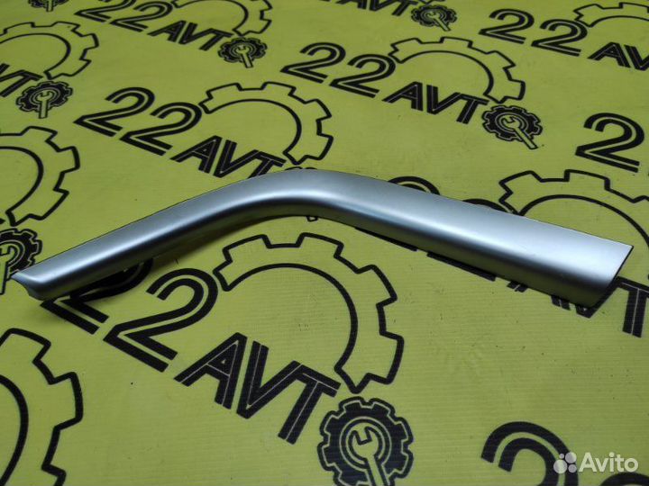 Накладка консоли передняя левая Subaru Legacy BLE