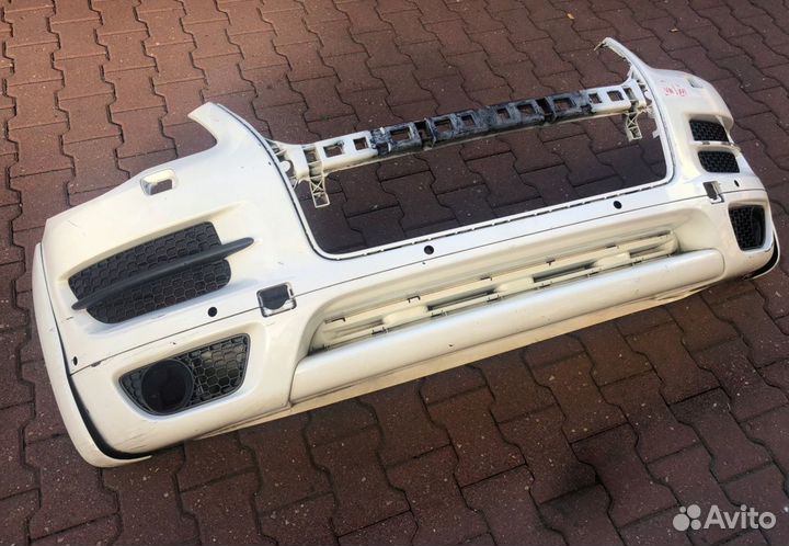 Передний бампер VW Touareg R-Line 2009