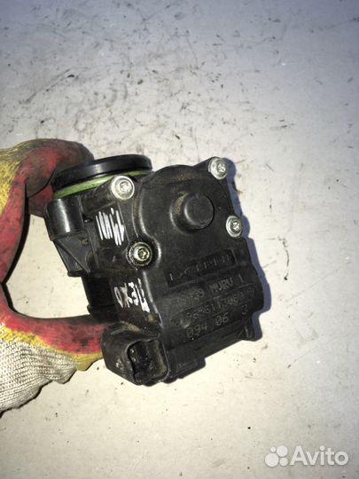 Дроссельная заслонка 1.4D Ford Fusion