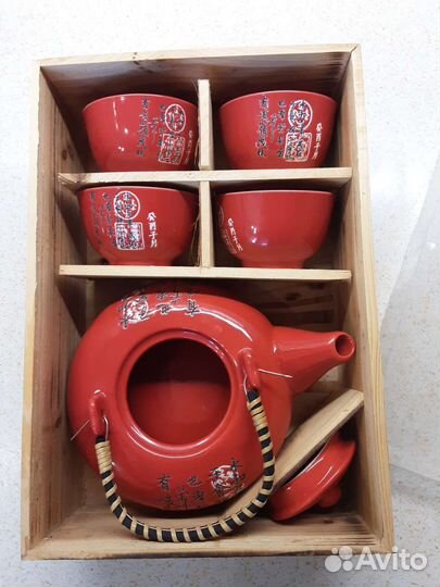 Чайный сервиз новый в деревянной коробке