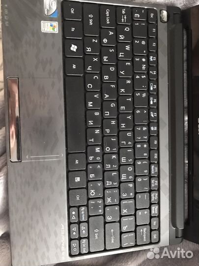 Нетбук acer aspire one