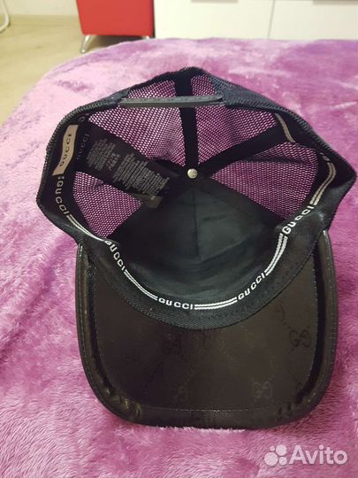 Бейсболка новая