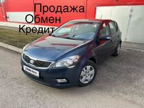 Kia Ceed 1.6 AT, 2010, 135 000 км, с пробегом, цена 999 999 руб.