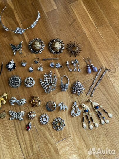 Броши винтаж, браслеты, сережки