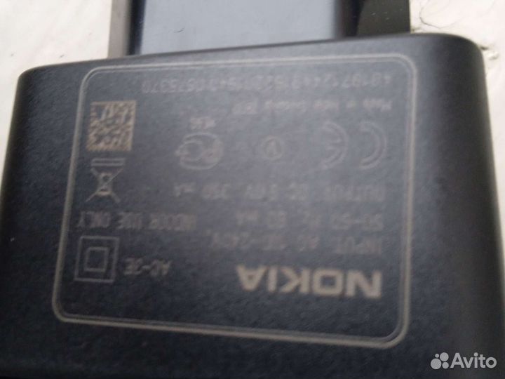 Зарядное устройство для телефона Nokia