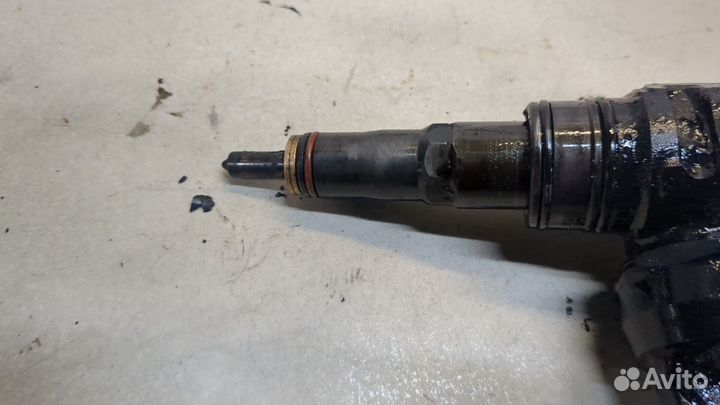 Форсунка топливная Skoda Fabia