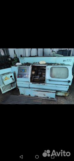 Токарный станок с чпу