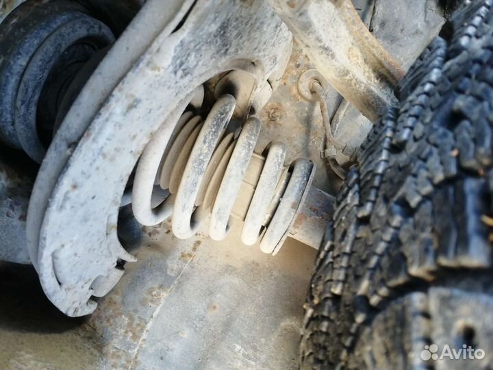 Стойки перед на Mitsubishi Galant 8 4g64