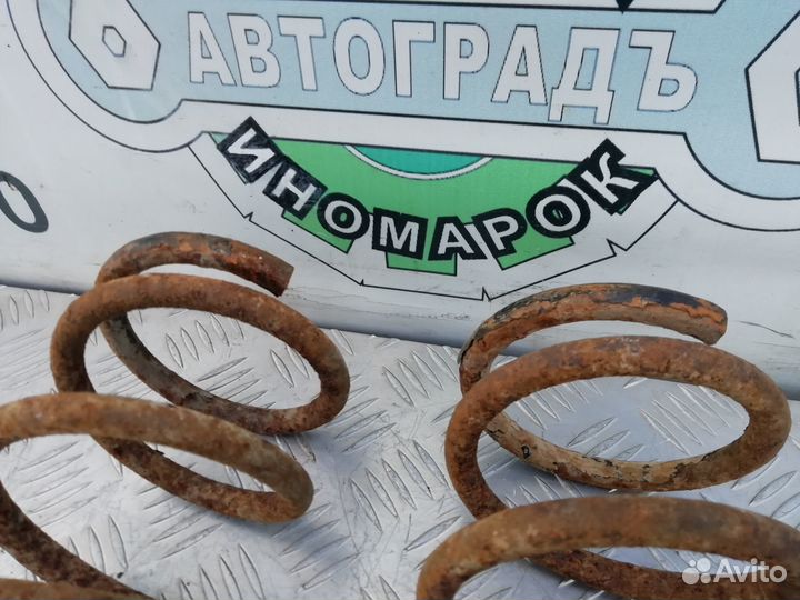 Пружина задняя Ford Focus 1 Седан