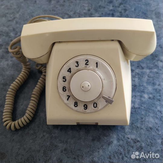 Телефонный аппарат СССР