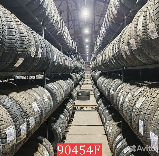 Bridgestone Blizzak Spike-02 205/55 R16 92P