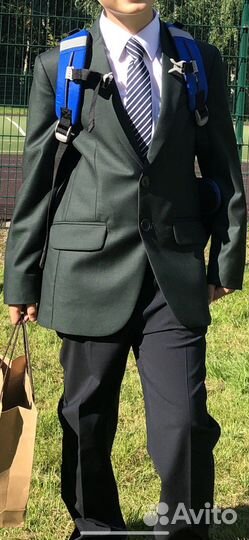 Пиджак школьный зеленый