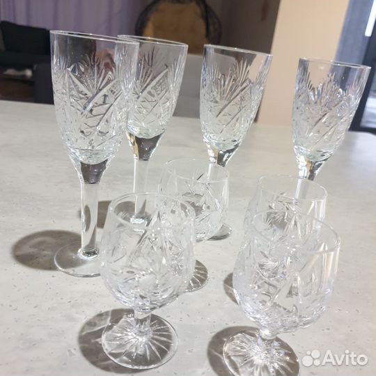 Хрустальные бокалы
