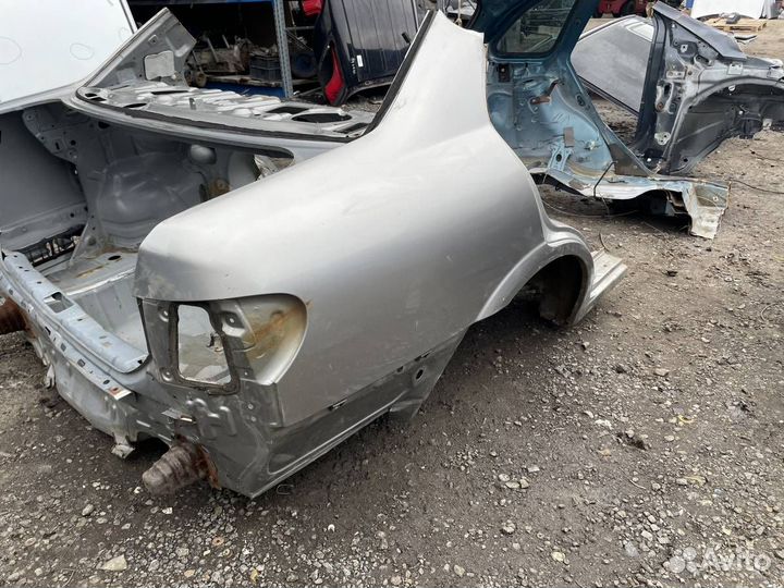 Крыло заднее правое, Nissan Almera (N16) 2000