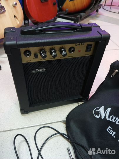 Набор электрогитара с комбиком+аксессуары