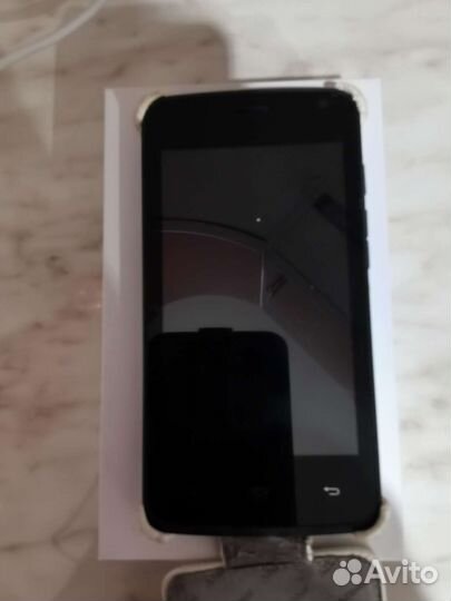 Телефон digma