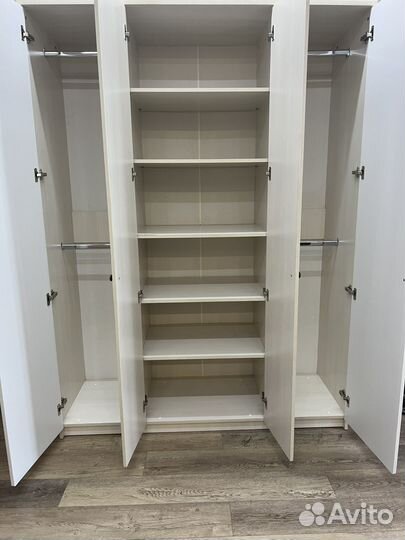 Шкаф распашной