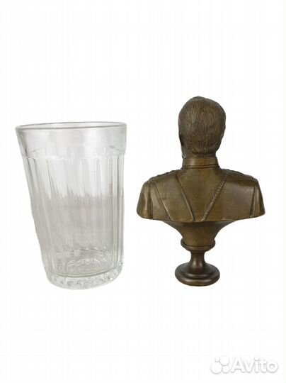 Бюст бронзовый 